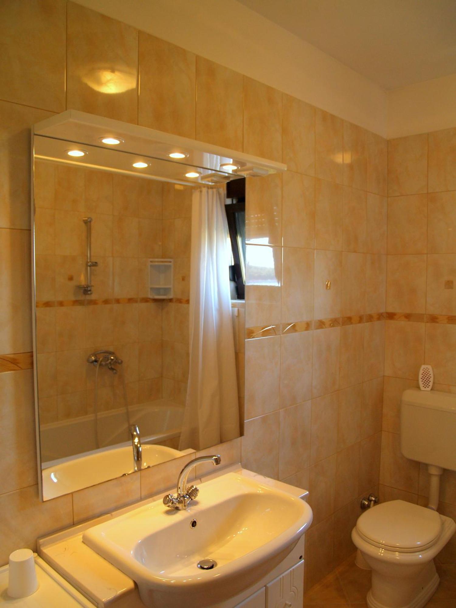 Barbat na Rabu Apartments Banic מראה חיצוני תמונה
