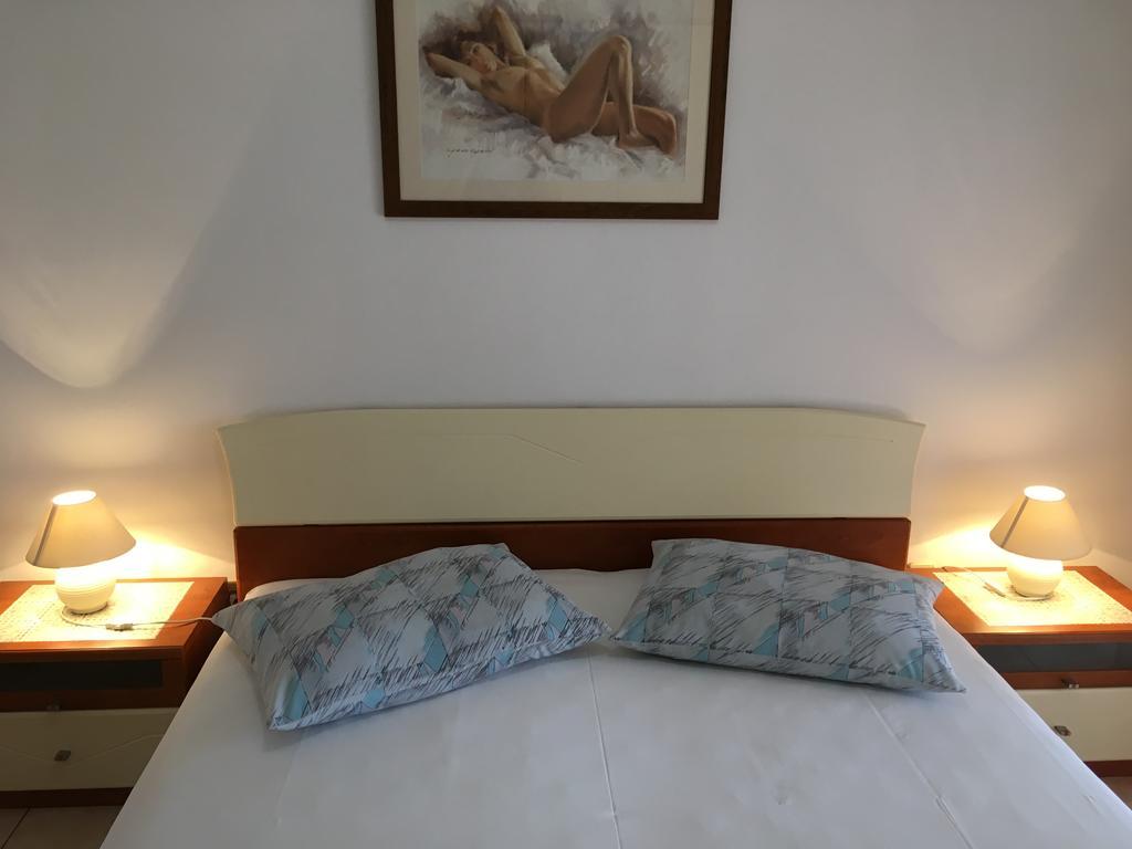 Barbat na Rabu Apartments Banic מראה חיצוני תמונה
