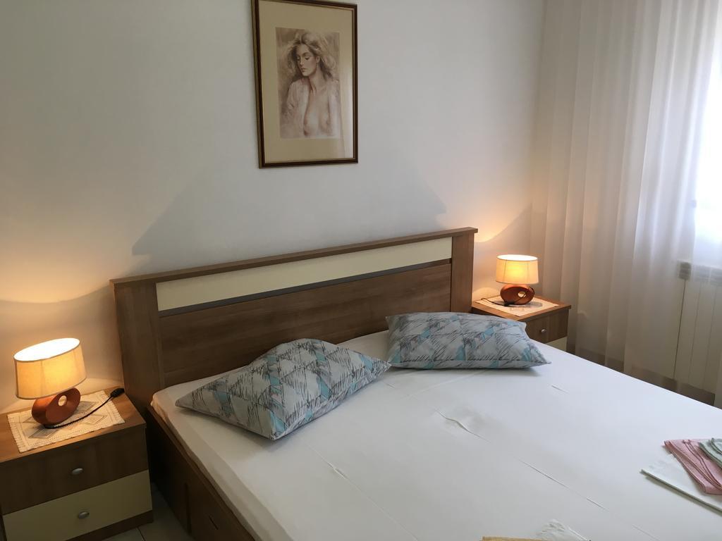 Barbat na Rabu Apartments Banic מראה חיצוני תמונה