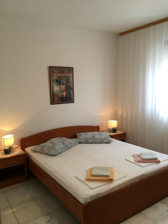 Barbat na Rabu Apartments Banic מראה חיצוני תמונה
